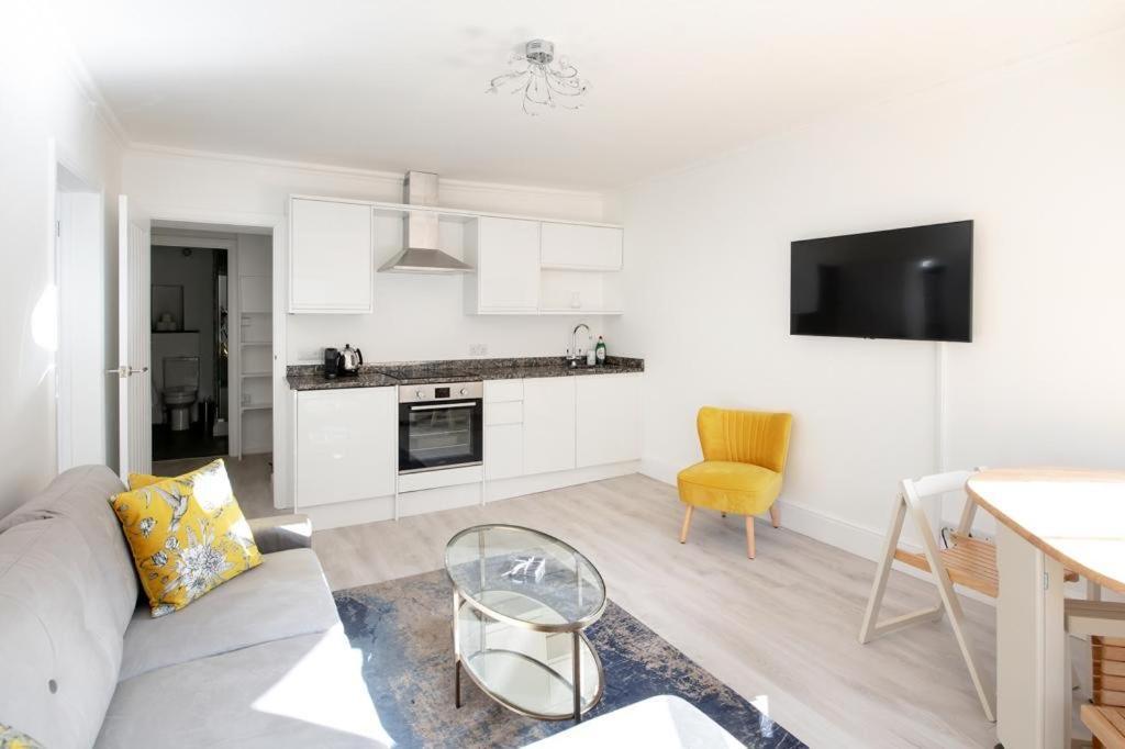 Flat In Bath City Centre Екстер'єр фото